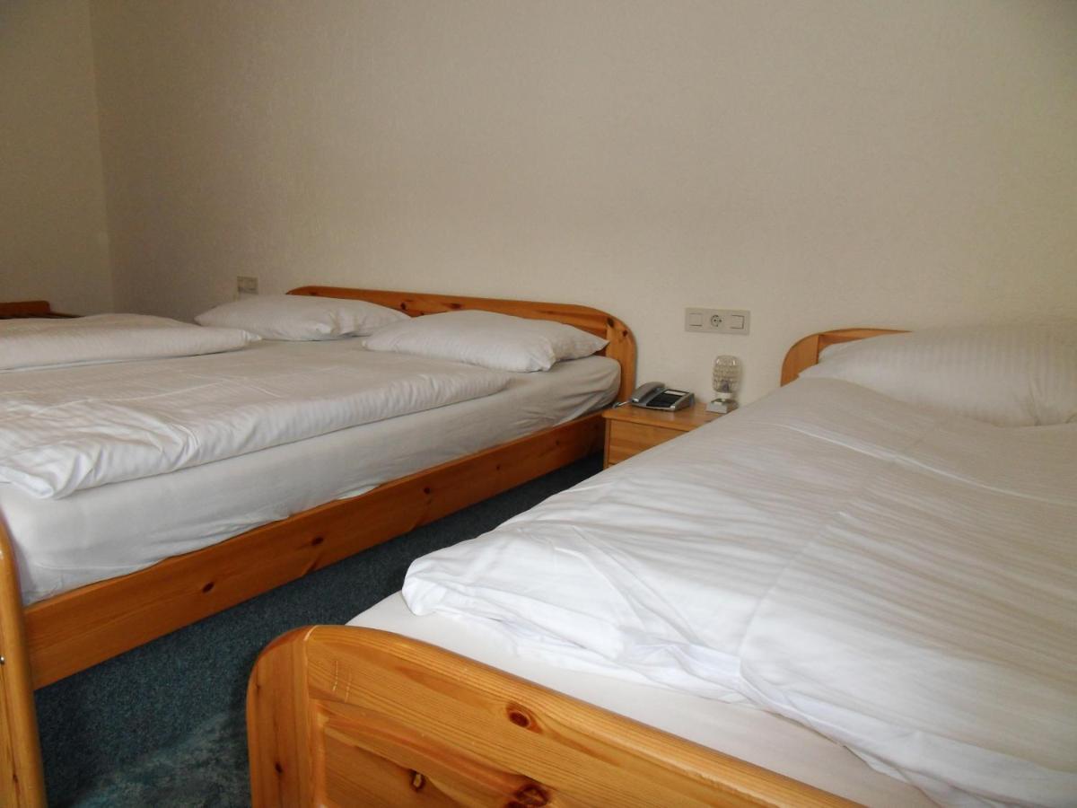 Bretzenheim Hotel Gruener Baum מראה חיצוני תמונה