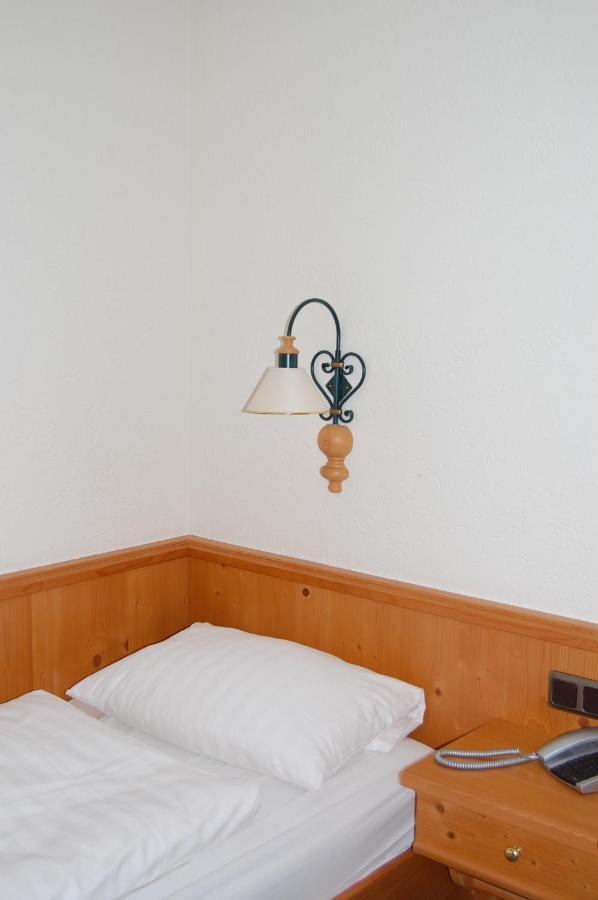 Bretzenheim Hotel Gruener Baum מראה חיצוני תמונה